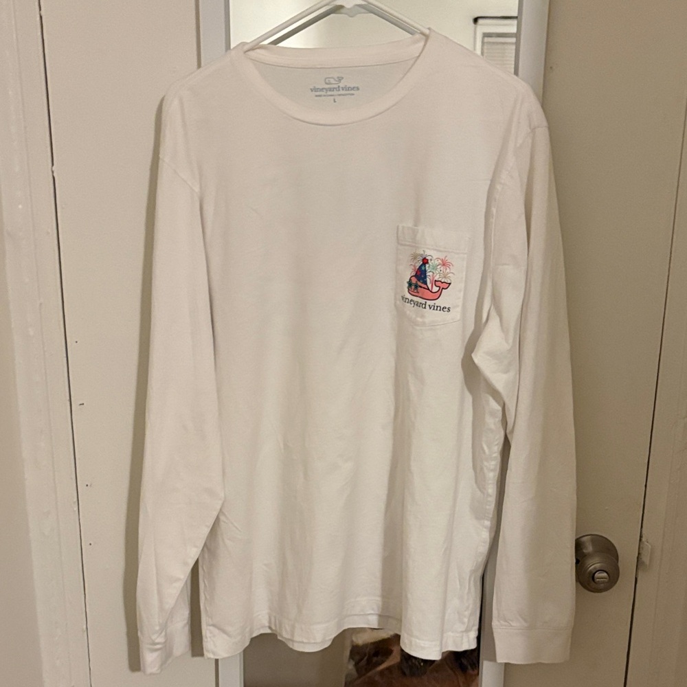 NWOT Vineyard Vines Men's Happy New Year 2017 Long Sleeve White Tee Large